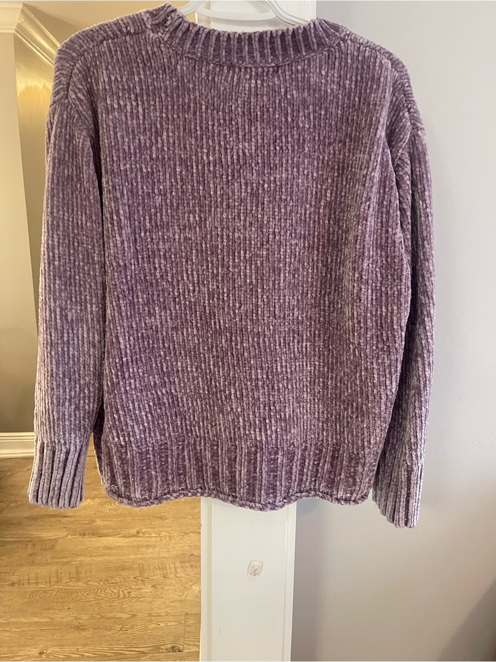 Cynthia Rowley Plush Lavender Chenille Crew Sweater - Picture 2 of 3